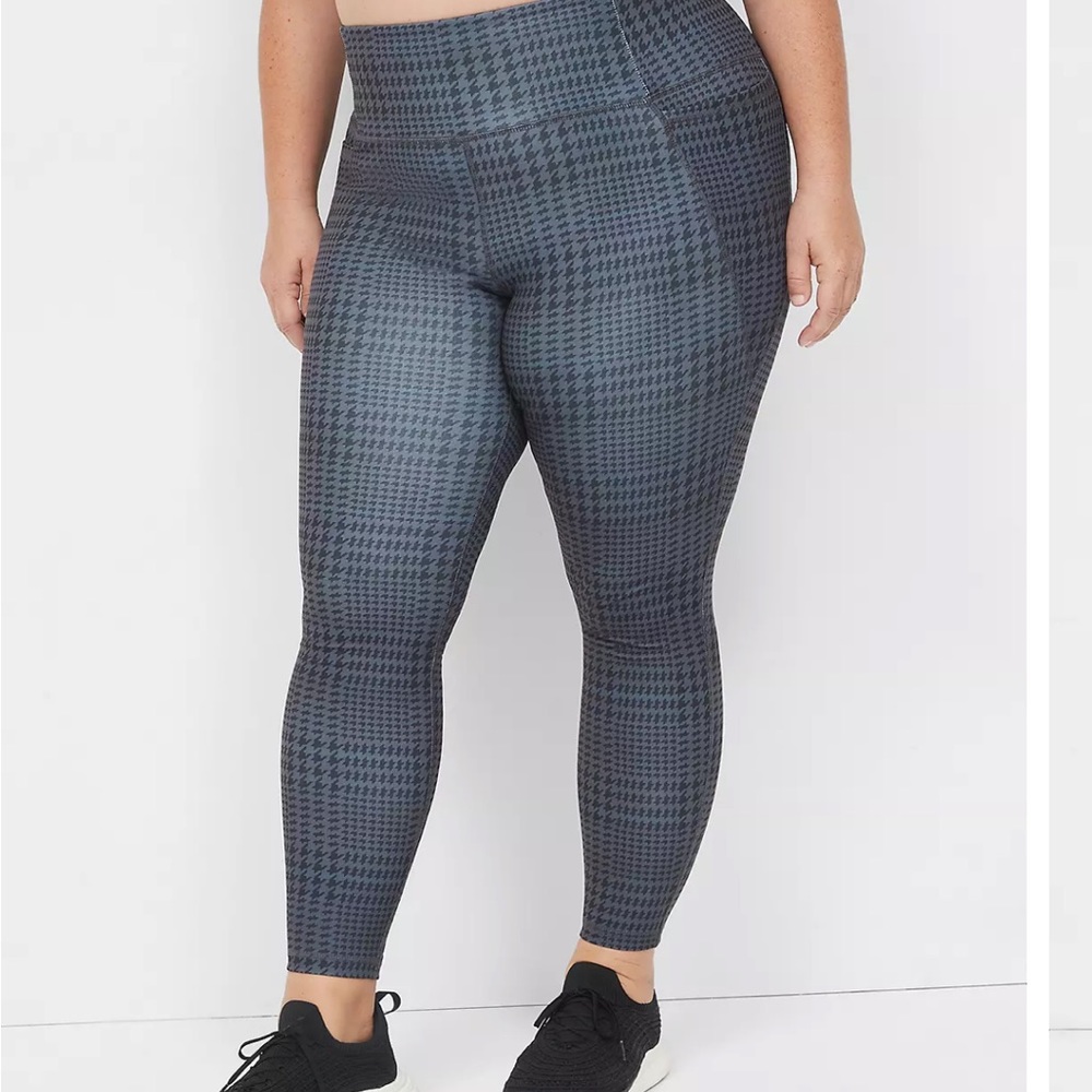 Livi Soft high rise leggings 18/20 NWT